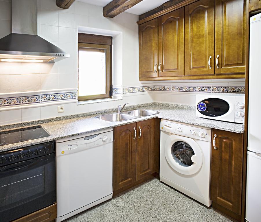 Apartamentos Casa Buisan Broto Ruang foto